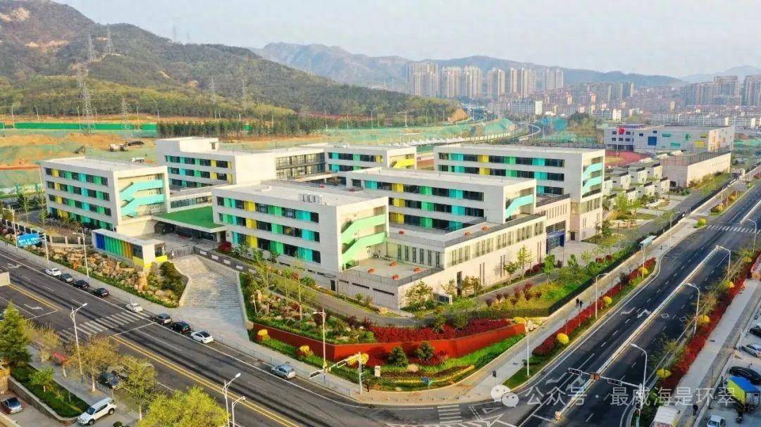 作为环翠区重点建设的现代化精品校园,望海园中学以创建"精致校园"为