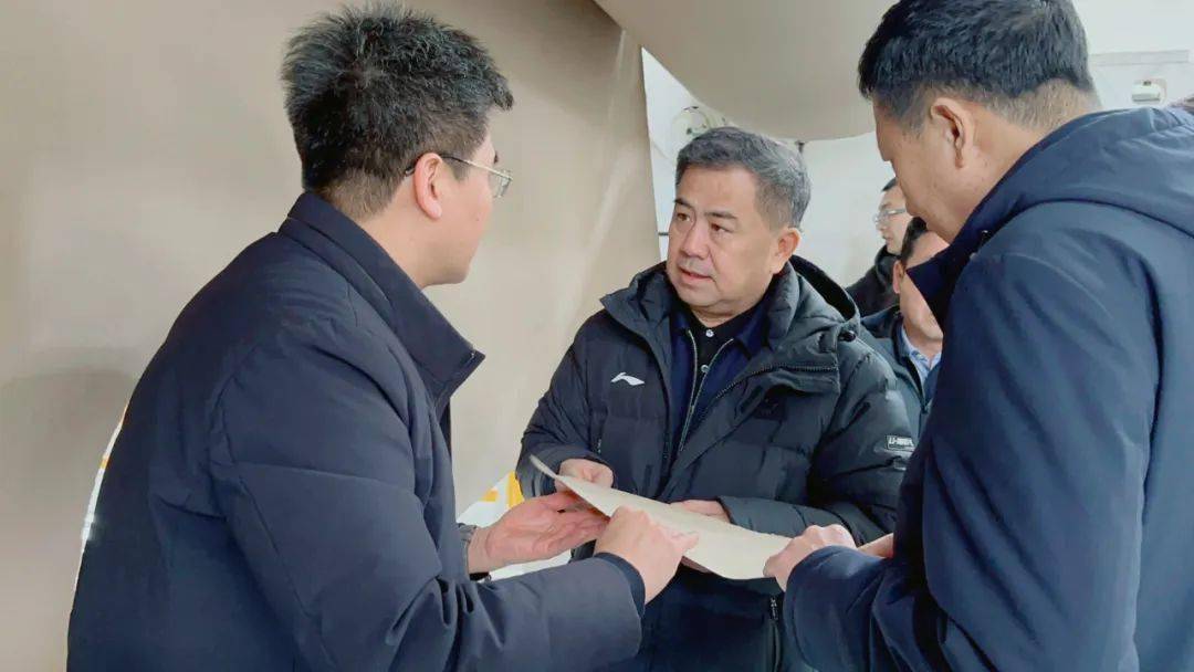 陈强:全力以赴拼经济奋勇争先挑大梁 坚决确保实现首季经济"开门红"