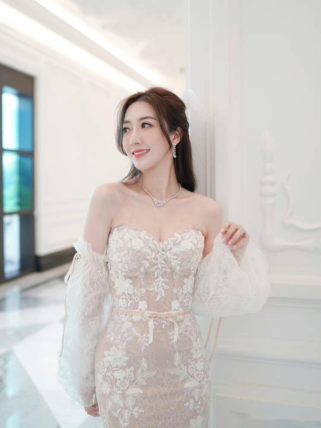 tvb小花何依婷自曝滑雪摔伤头多次撞地亦伤及颈部