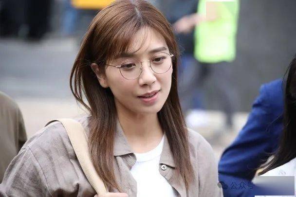 枕边人》与张曦雯合并成一张脸 黄智雯高呼:amazing!_kelly_角色_海报