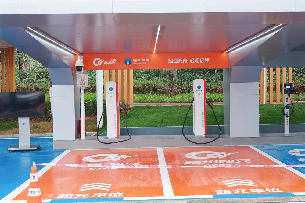深圳燃气助力赣州建成首批"光储充放"一体化示范站