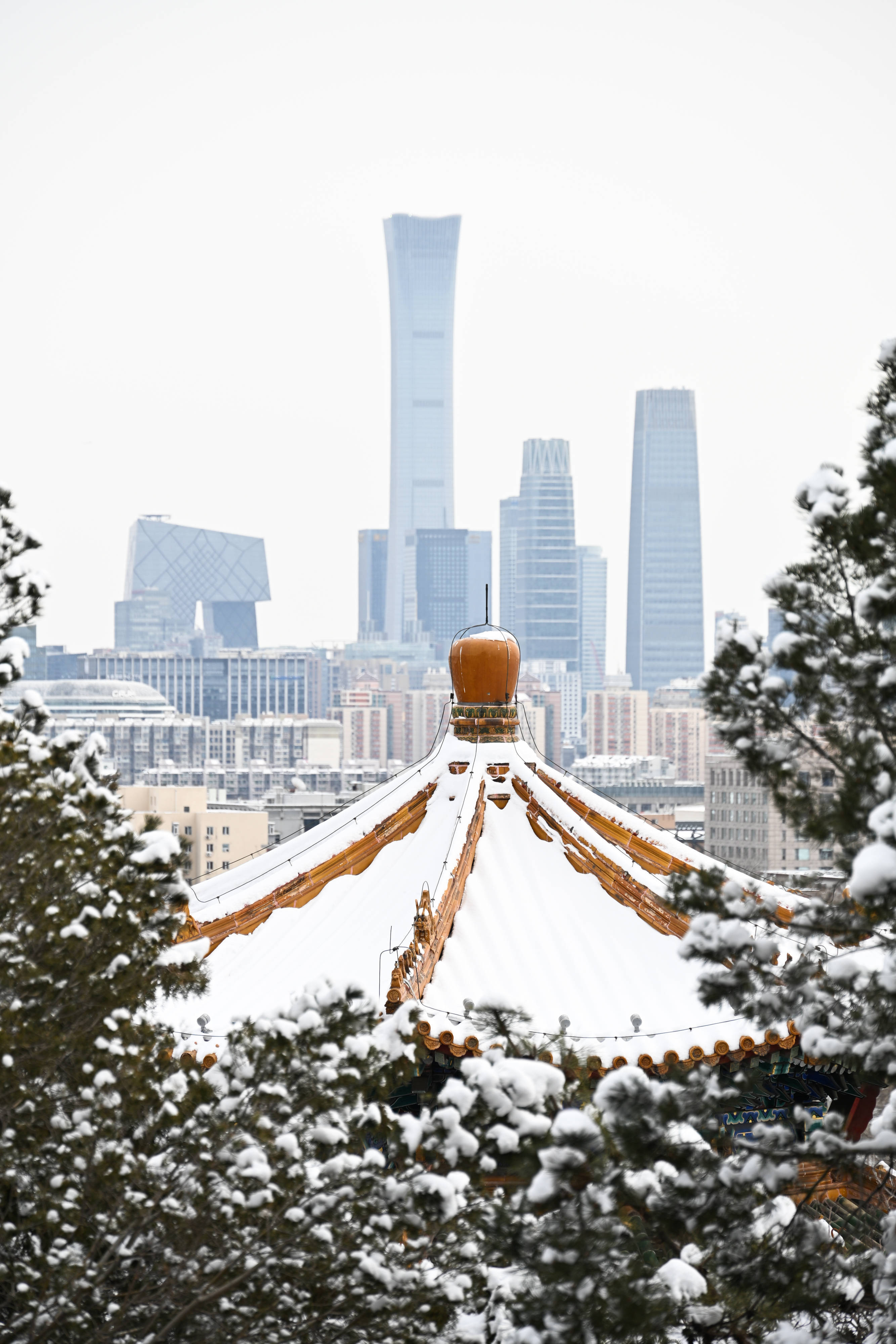 请查收新鲜出炉的帝都雪景图