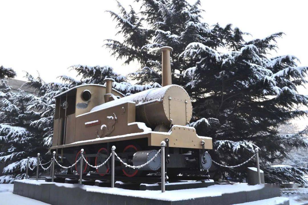 中国中车的开山之作:"龙号"蒸汽机车 | 故事里的中车_开平_唐山_制造
