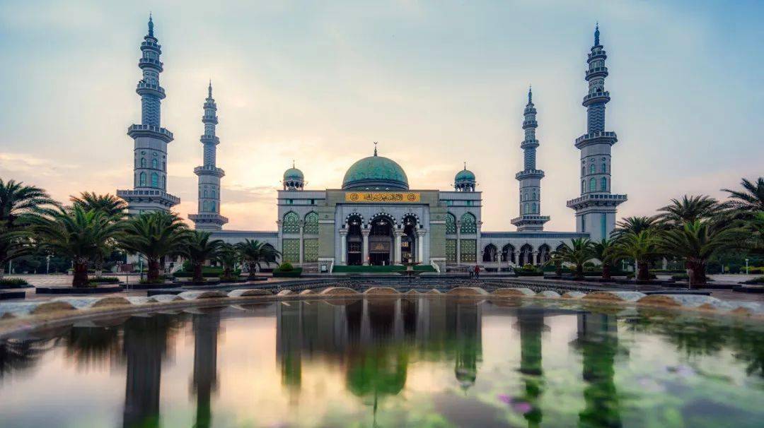 沙甸大清真寺位于个旧市.