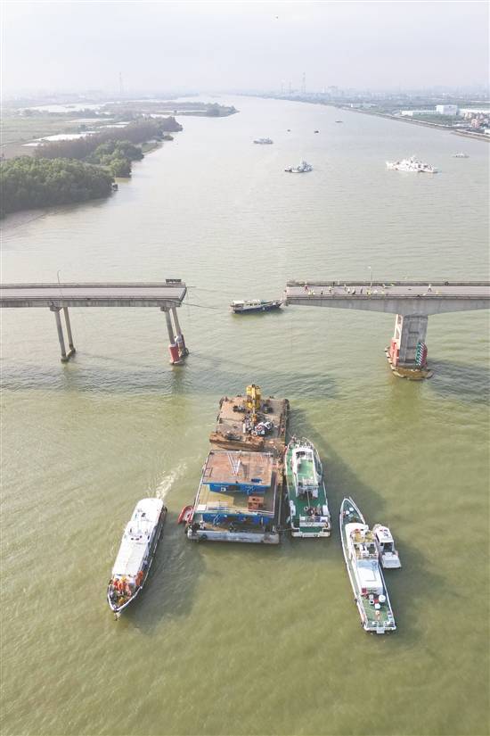 渔业水域,通航船舶密集的区域,船舶定线区,交通管制区时未加强瞭望,被