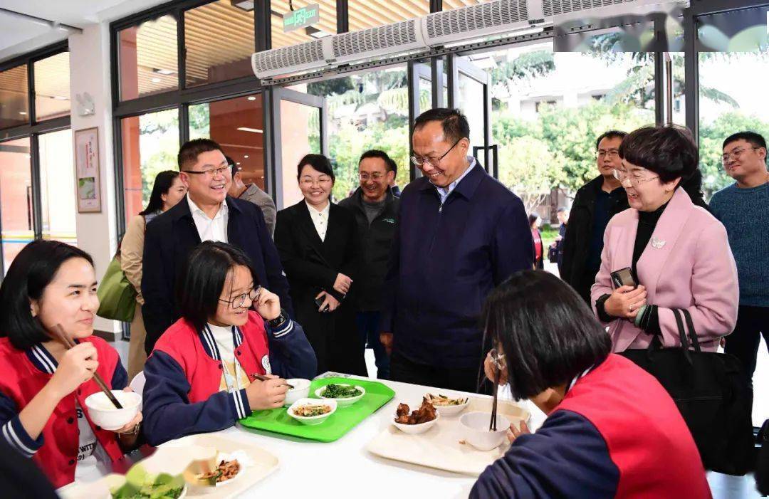 强教必先强师!玉溪一中"编外校长":激发内生动力 推动突破突围