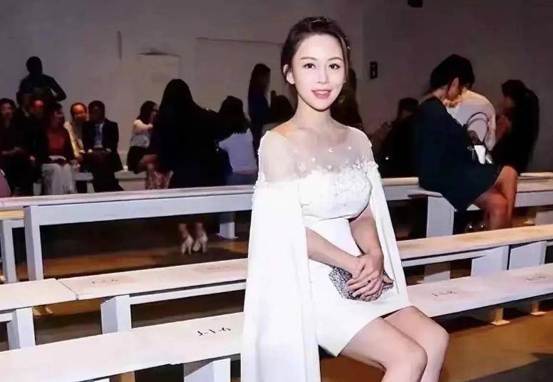 "台球天后"潘晓婷!