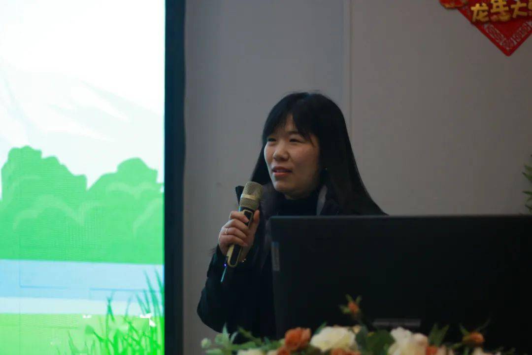 龙行龘龘启新篇,株洲市景弘中学初高中部举行2024年新学期开学教职工