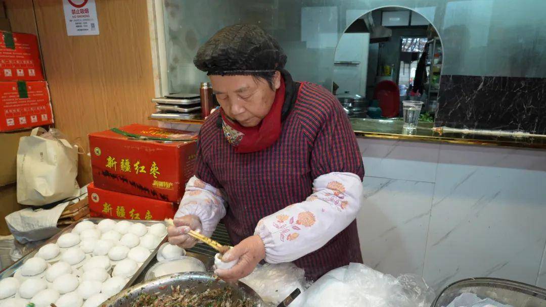 沈静_吉吉_荠菜