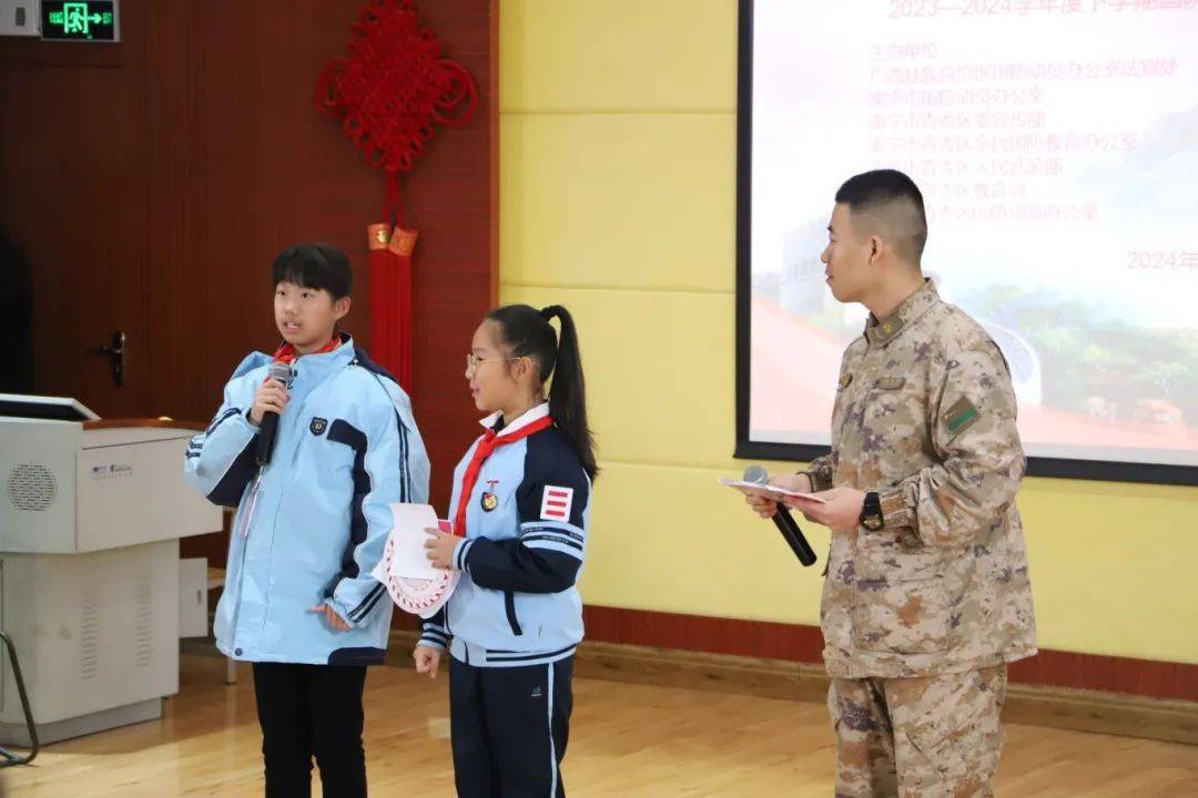 青秀区各学校开启"热辣滚烫"新学期_南宁市_活动_民主路小学