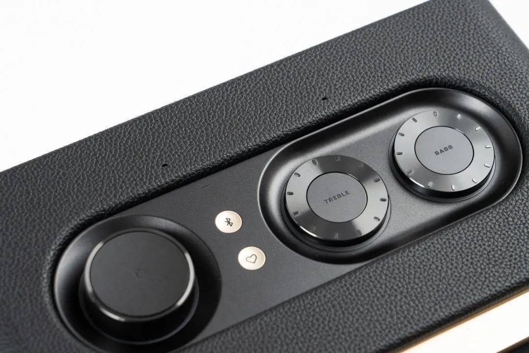 jbl authetics 系列智能型音箱_app_控制_低音