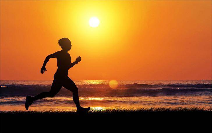 战胜胶质瘤:及时手术,重获新生_故事_患者_年轻人