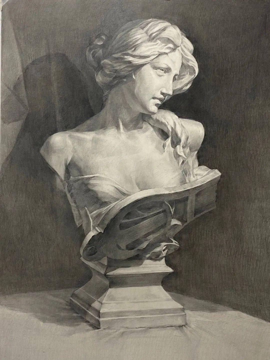 静物素描中,虚实关系很重要_画面_整体_物体