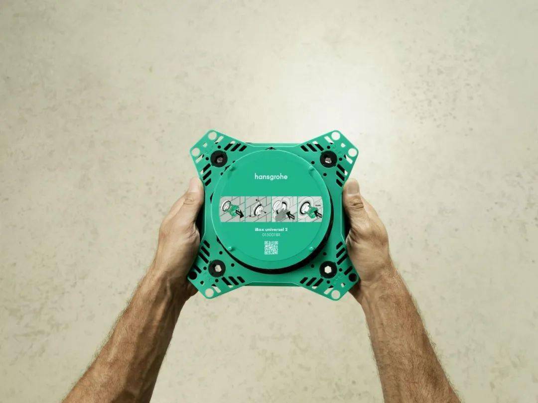 fendi与隈研吾合作打造建筑风格配饰,2024年米兰国际家