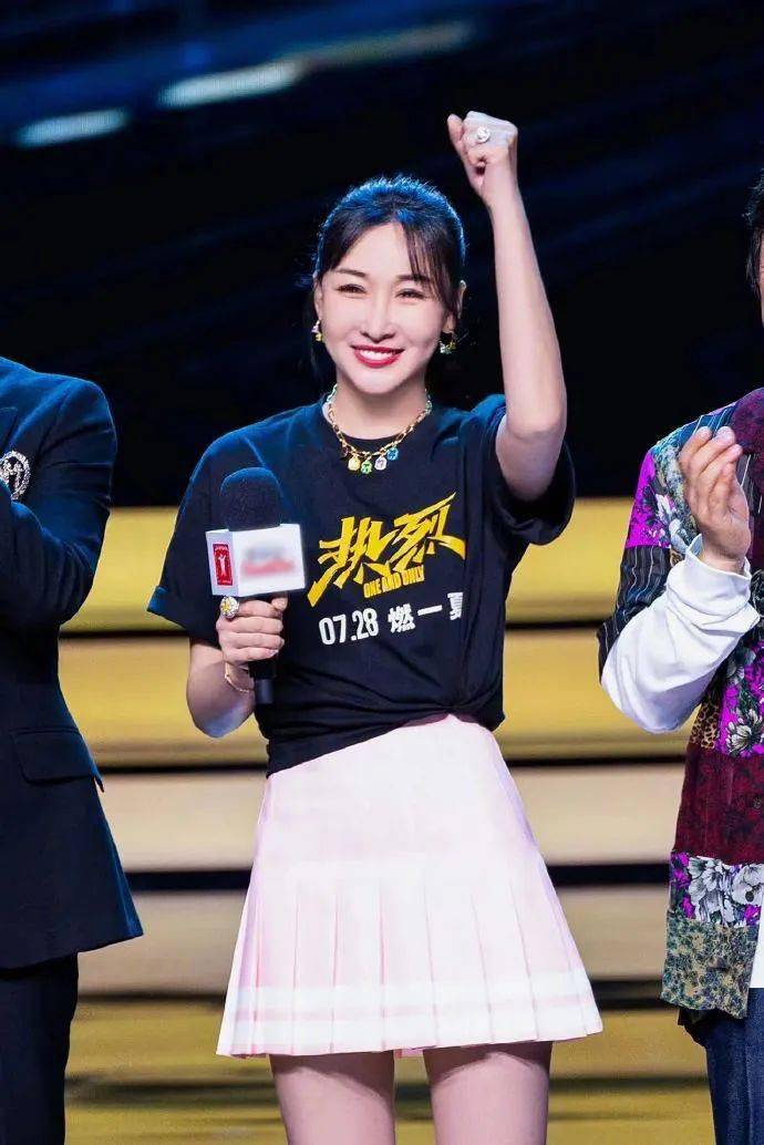 制造「导演贾玲」的幕后大佬_陈祉希_电影_哈尔滨