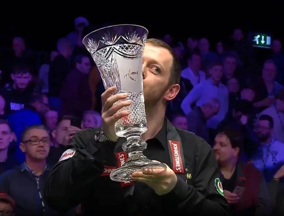 8-10惨遭马克艾伦逆转. 小钢炮赢得单赛季第二个排名赛冠军.