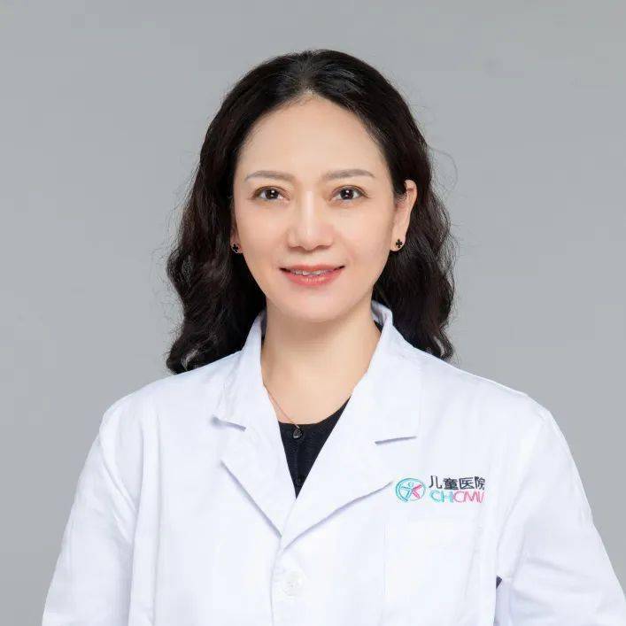 免疫科孔粼 副主任营养师临床营养科谢玲玲 副主任医师神经内科李莹