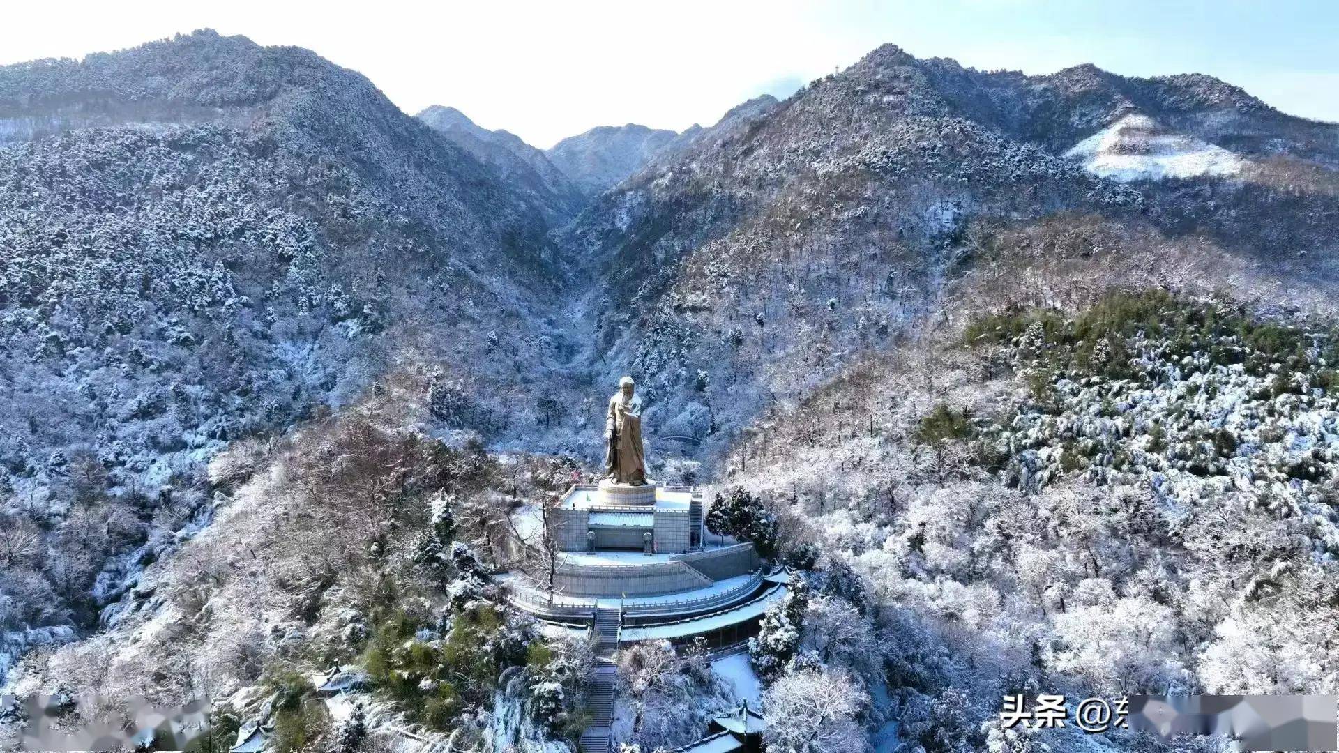 清末举人宫炳南题周至集贤胡氏家族中堂楹联欣赏 文