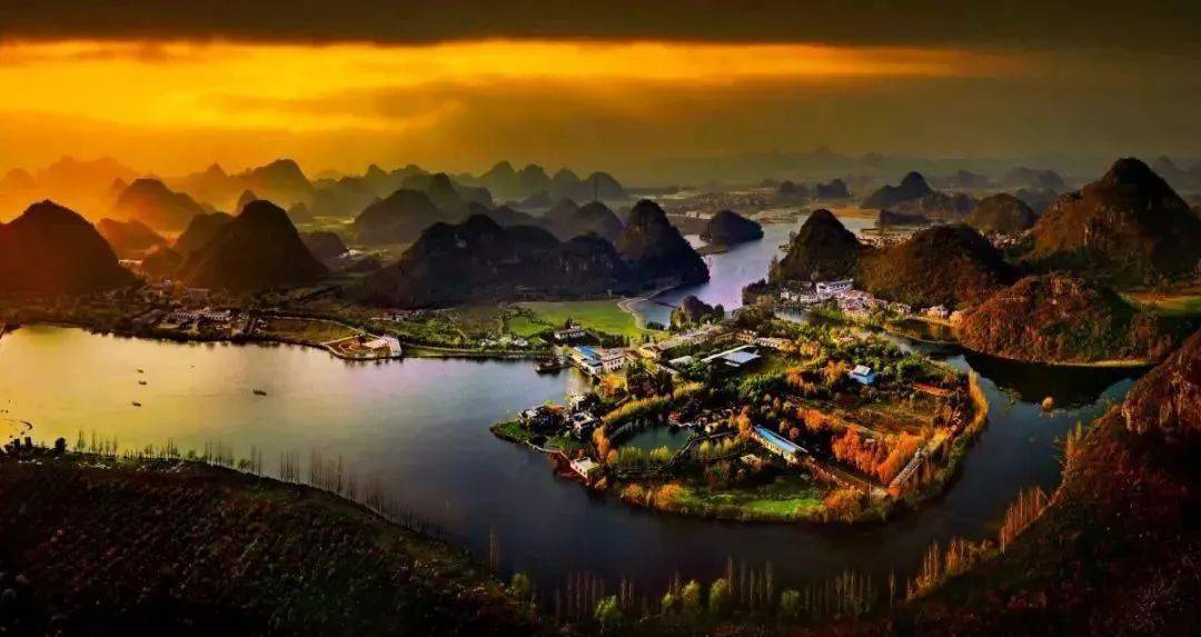 东川红土地 元阳哈尼梯田 罗平油菜花 普者黑 世外桃源坝美 建水古城