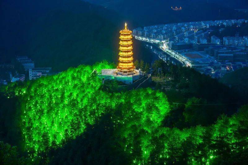 【春之邀·景】沐雨登临凤凰塔 俯瞰烟雨开化城_城市_时光_图文