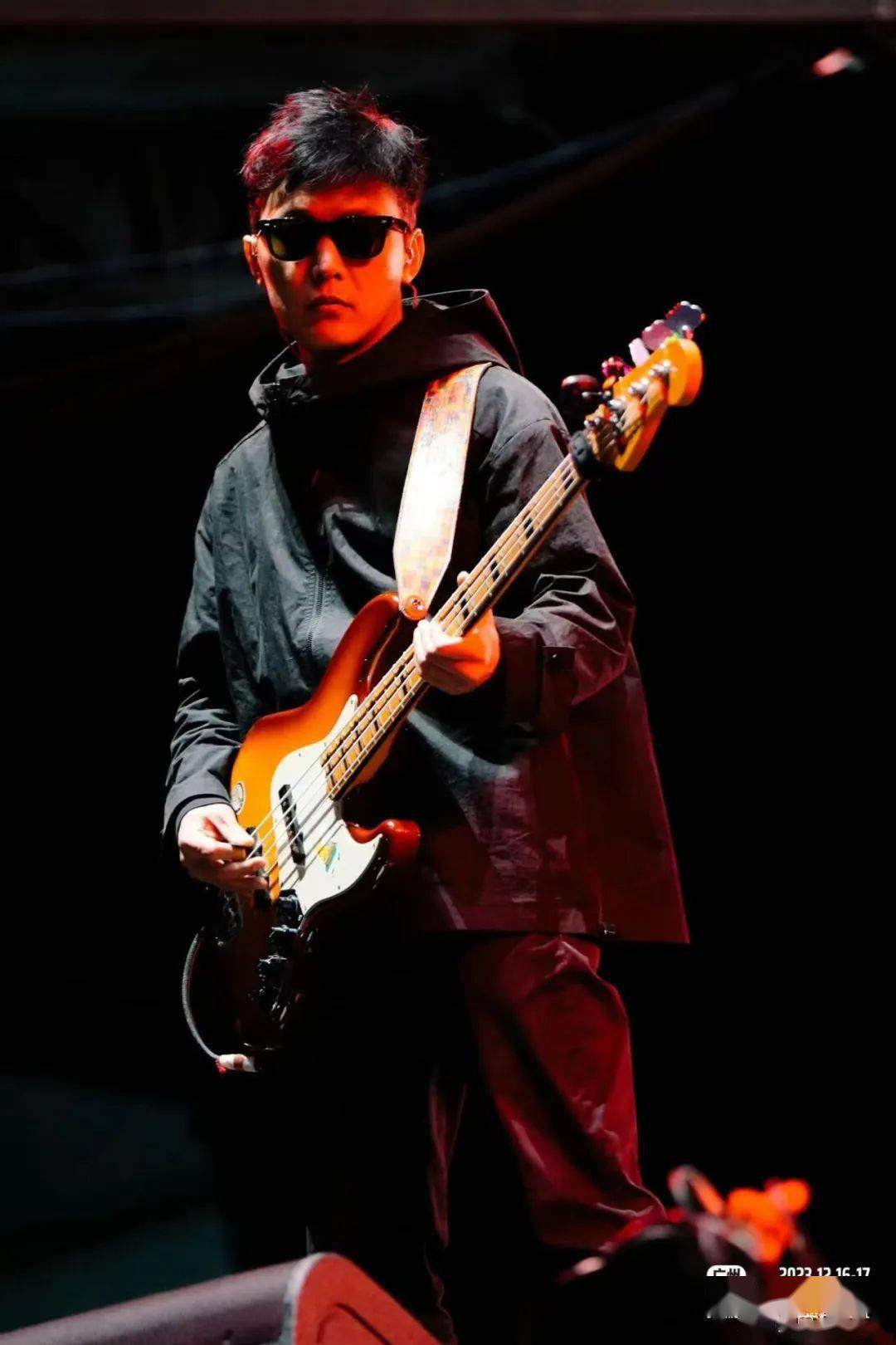 麻园诗人乐队鼓手林潇麻园诗人乐队主唱苦果——施特劳斯