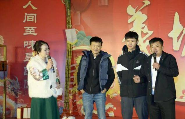 投灯,投茨菇,投甘蔗,最后投的你根本想不到._宫灯_号灯_宗亲