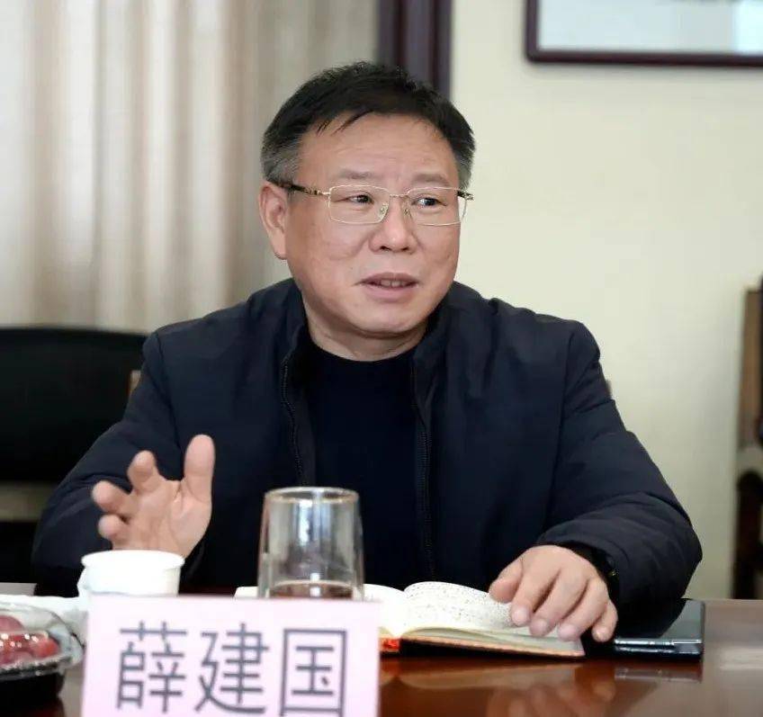 薛建国表示电商行业经历了快速的发展,从最初的b2b模式到现在的跨境