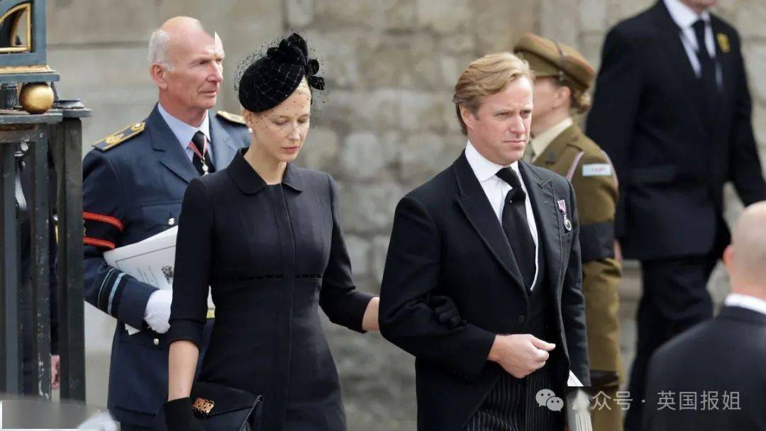 查尔斯开启艰难治疗,凯特疑患"不死癌症"要戴造瘘袋?