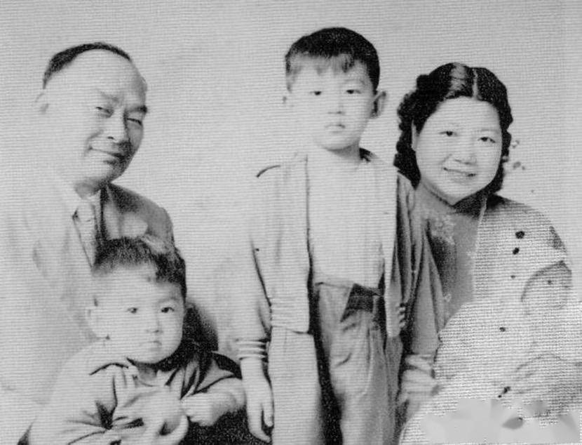 蒋介石_西南_黄埔军校