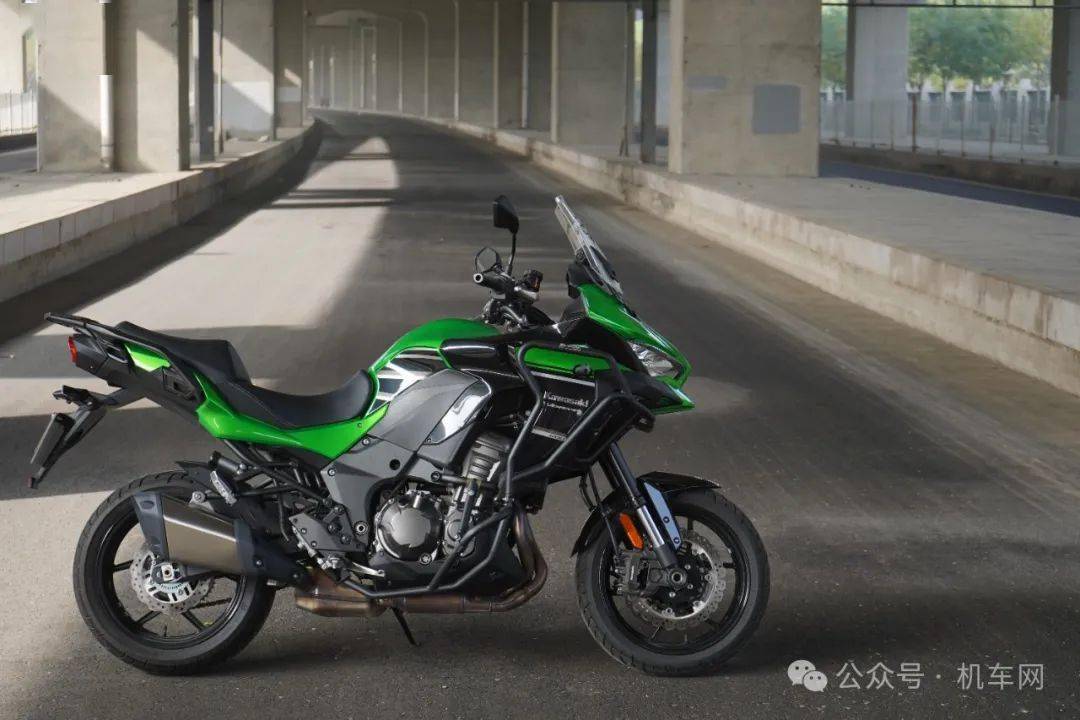 jc君测评:川崎versys 1000,心有猛虎,细嗅蔷薇_搜狐汽车_搜狐网