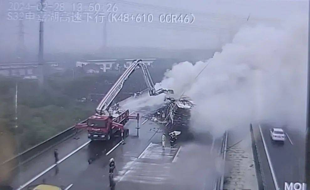 上海一养护院人为纵火致1死3伤!海关查获人体组织制品"玩具"!