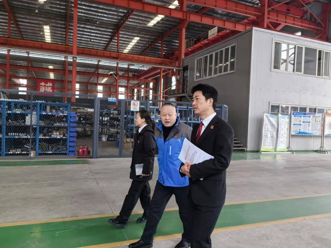 上门问需!企业来了群法院人_服务_公司_成都