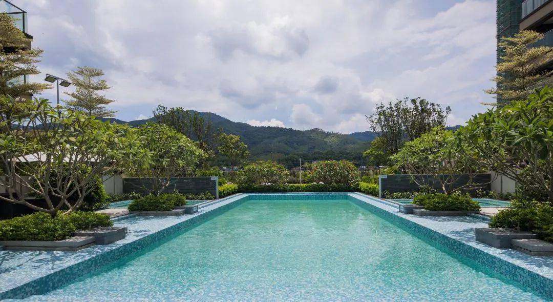 抵玩258元秒杀天然大氧吧1房1厅套房享私家温泉公共温泉恒温泳池