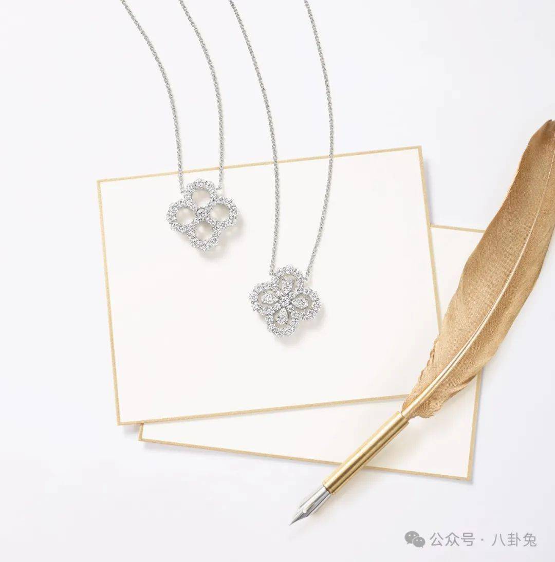 目前热度极高的新兴10万价位项链,当属harry winston的diamond loop
