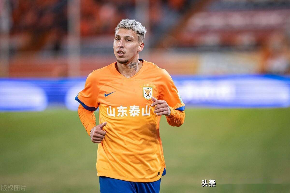 中超开门红山东泰山队42战胜长春亚泰5名外援进球谭龙破门