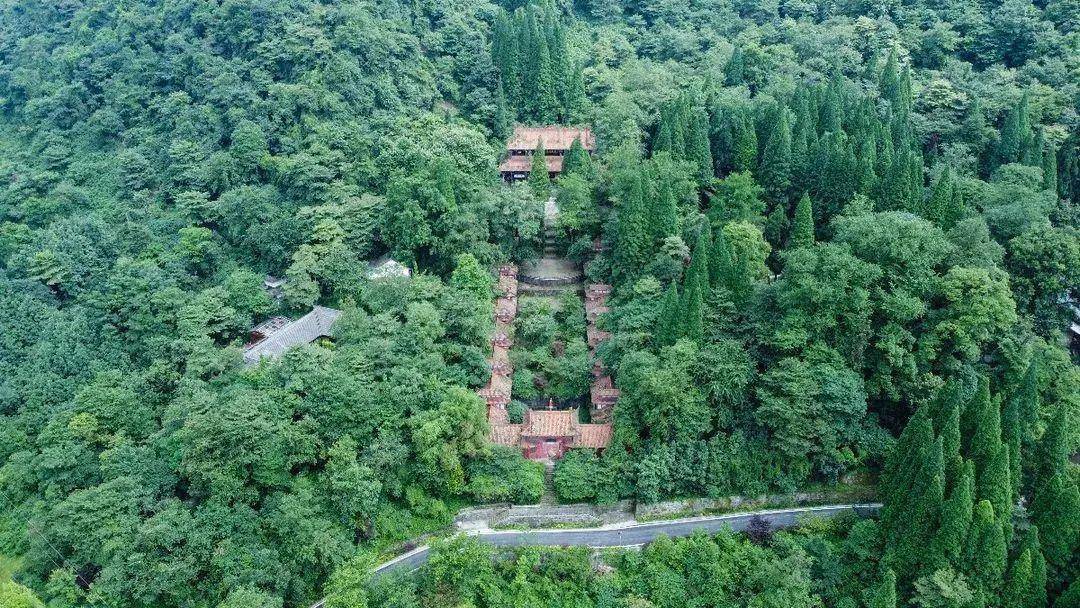 三月天,成都约你「上春山」_方向_登山_邛崃