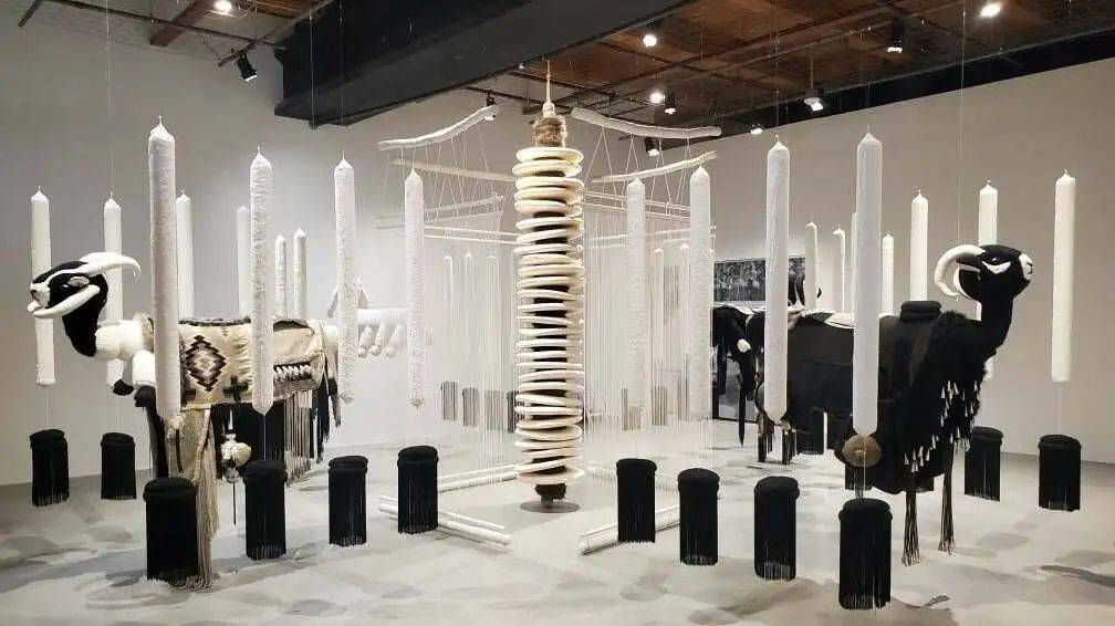 项展览及活动将在悉尼市内的布朗格鲁保护区,新南威尔士州州立美术馆