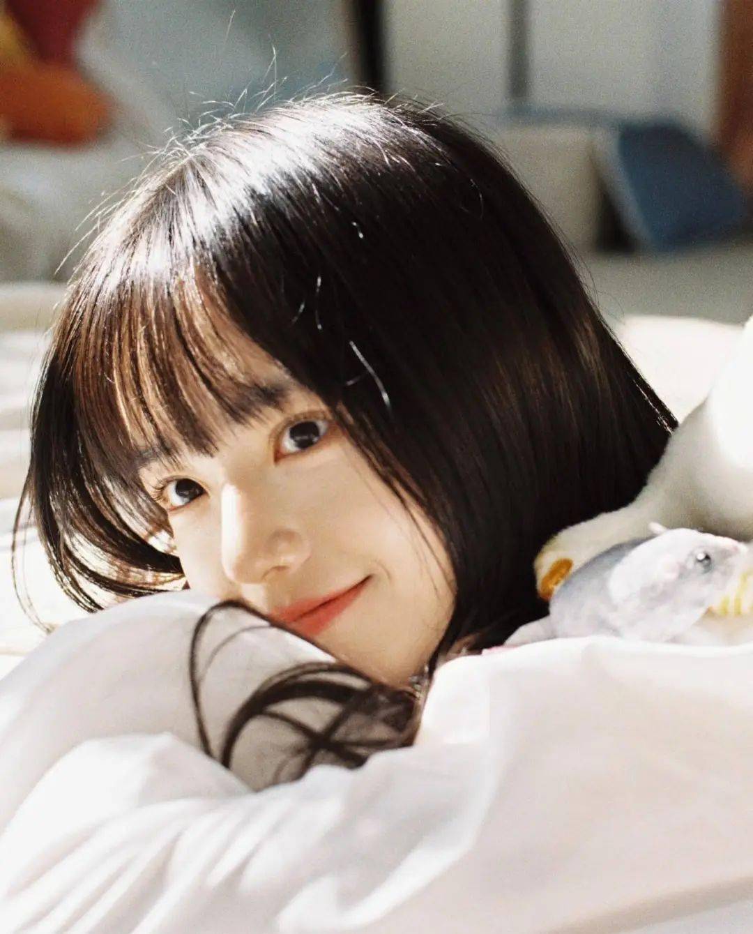 也太会拍照了!_ins_头像_自然