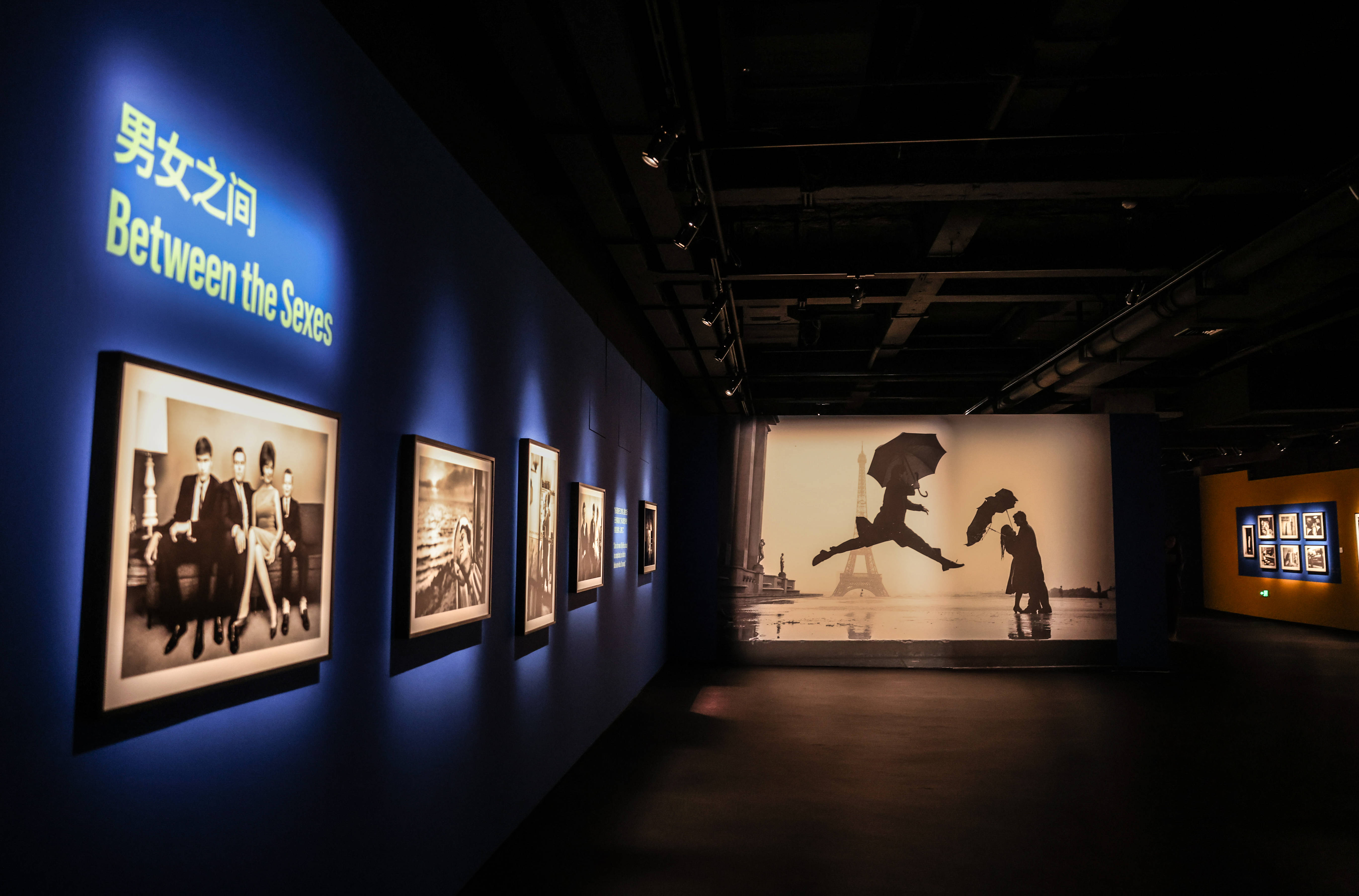 透视城市灵魂,探索人文情感,法国摄影大师艾略特·厄威特个人回顾展