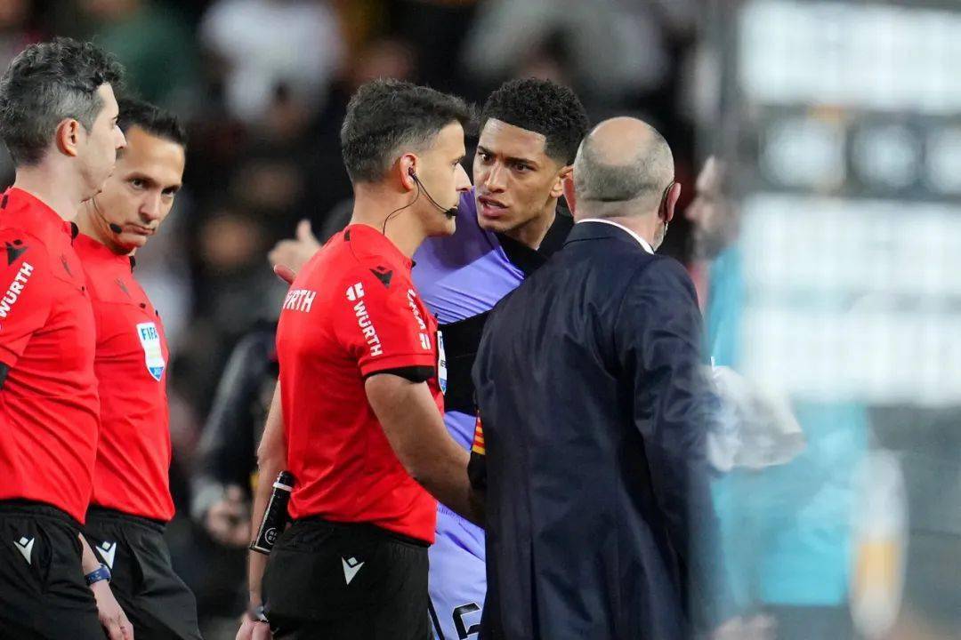 贝林厄姆99分钟进球被吹,谁是谁非?_比赛_皇马_主裁判