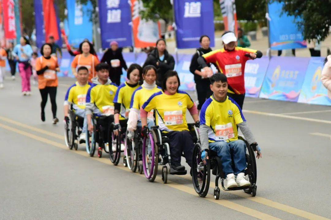 加油奔跑 兴义真好丨一份来自2024万峰林马拉松的感谢信_赛事_团队