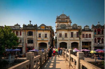 开平赤坎华侨古镇·叱石赏禾雀花·品腊味黄鳝饭1天_鸟雀_生活_侨乡