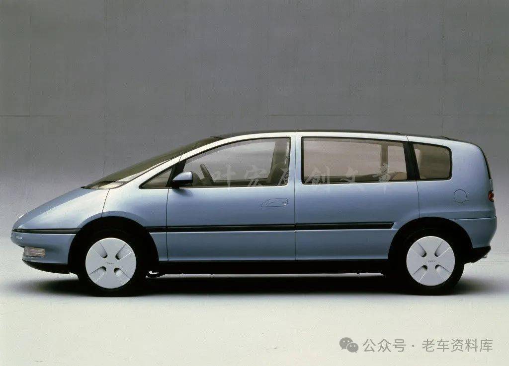 0升排量的四缸汽油发动机,同时展示了日产汽车公司上世纪80年代中所能