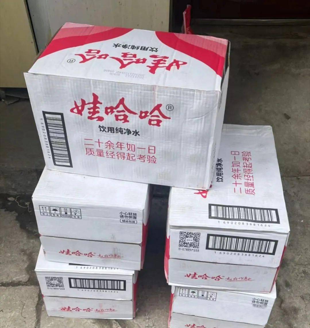 卖断货的娃哈哈,我们正在安排!_营养_钙奶_小时候