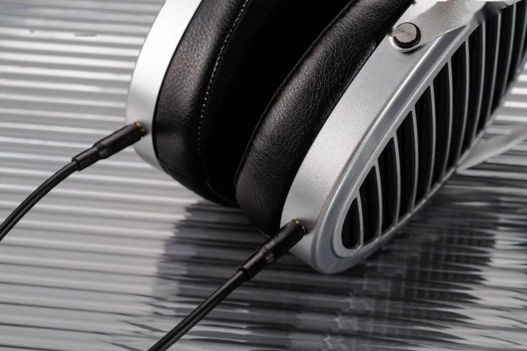 平面振膜三代目直推hifi新干将hifiman海菲曼anandanano耳机测评