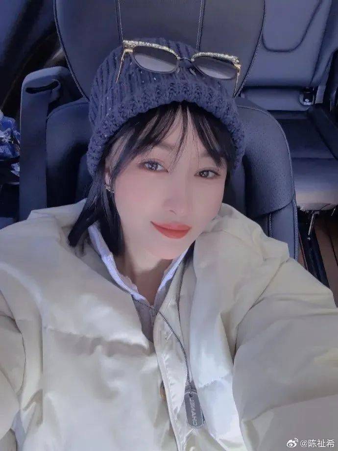 图片来源:陈祉希微博在电视剧方面,陈祉希也眼光独到,参与投资制作了