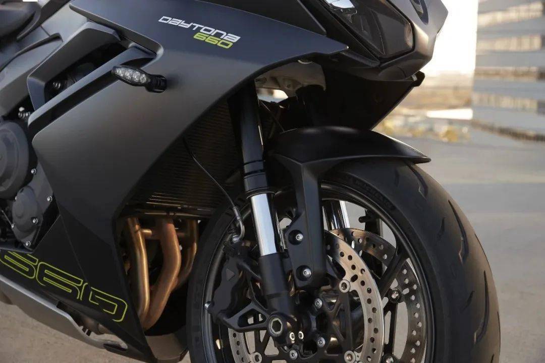 凯旋发布全新 daytona 660 开始一段激动人心的新篇章_搜狐汽车_搜狐