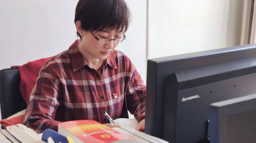 约你绽一场巾帼芳华_教职工_活动_组织