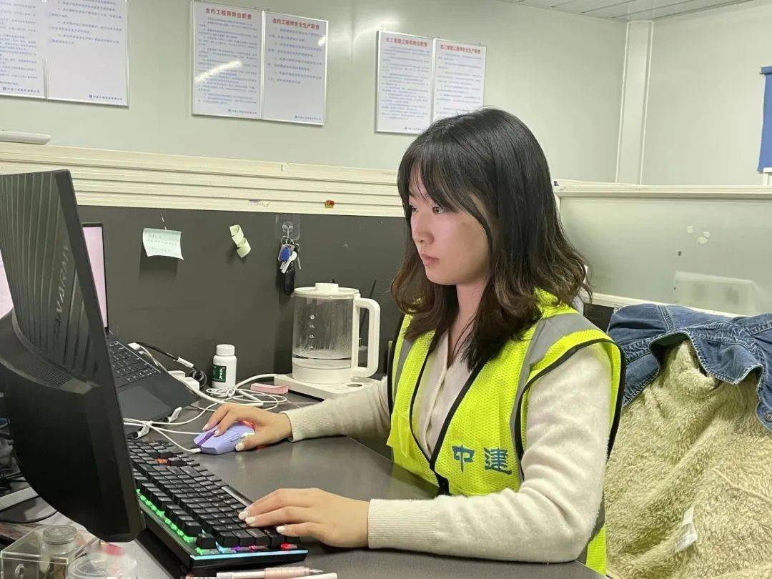 今天,女神们"出镜"_生活_工作时_佛山