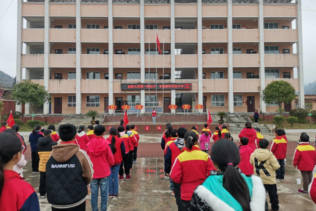 学雷锋系列活动|弘扬雷锋精神争做进步青年_主题_雷锋好_凤冈县